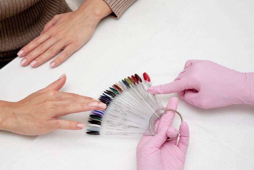 Sinem Keser Beauty Center - Profesyonel Tırnak Süsleme