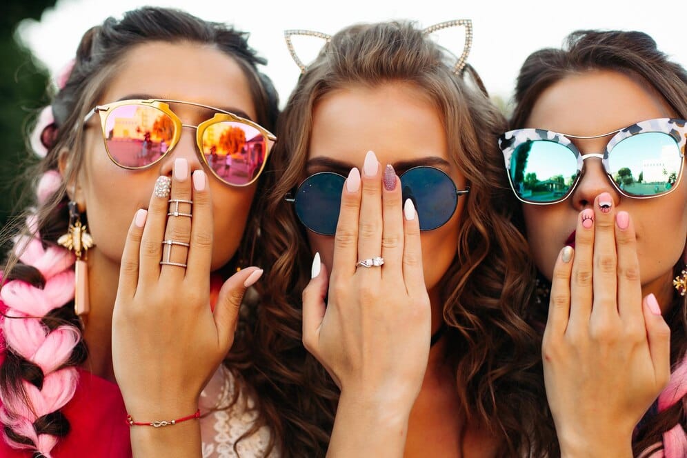 Sinem Keser Beauty Center - Trend Tırnak Modelleri